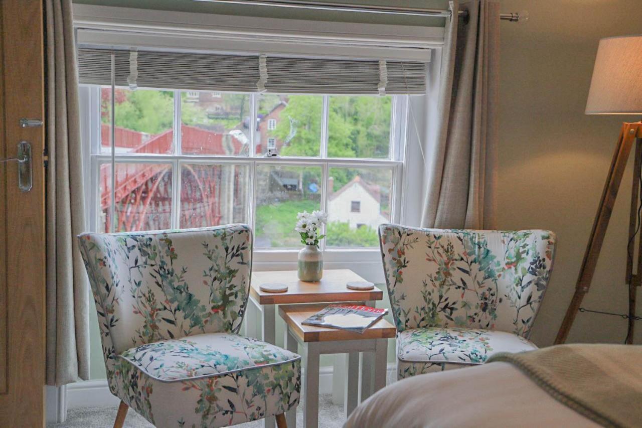 Bridgeside Rooms Ironbridge Bagian luar foto