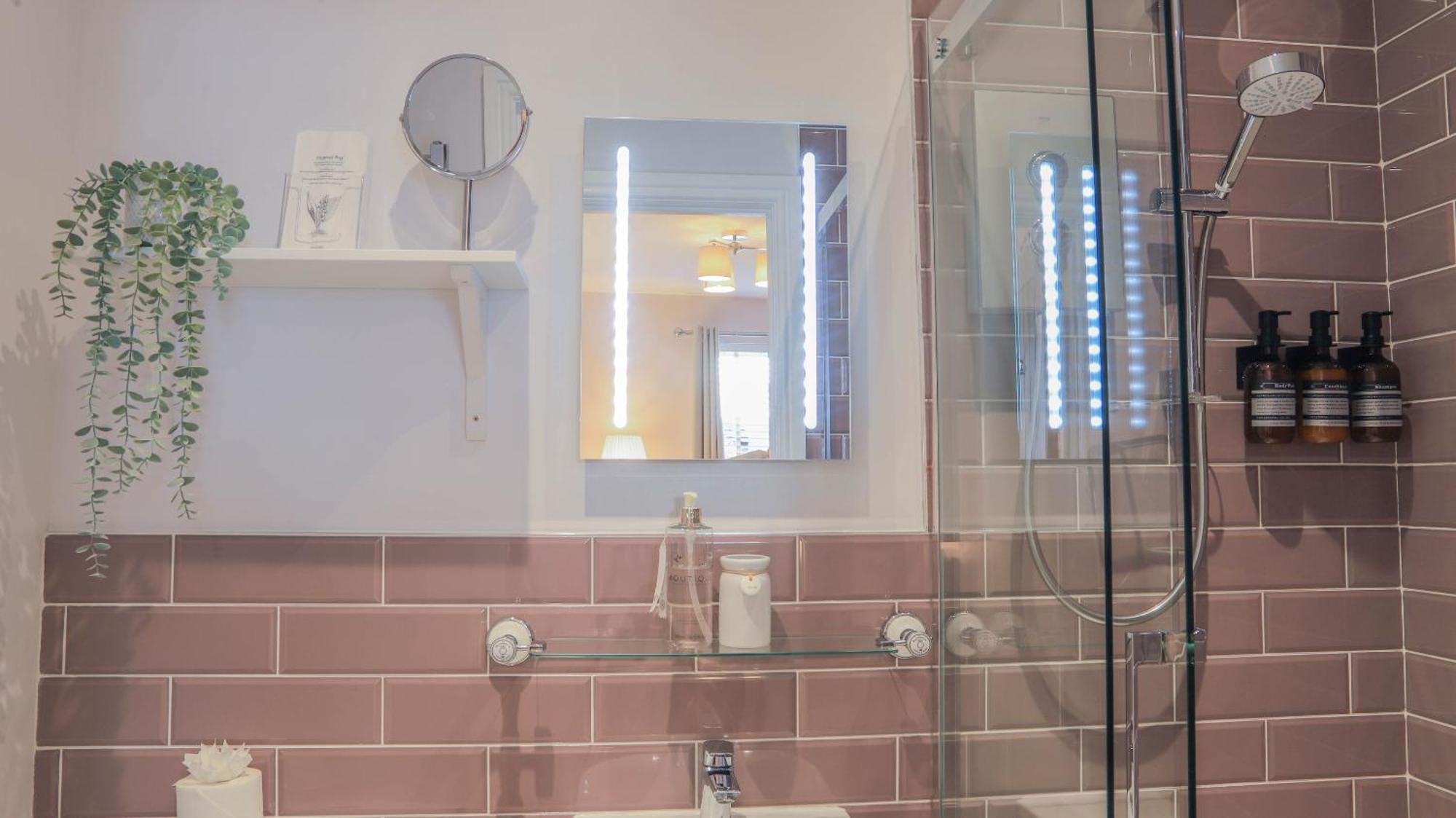 Bridgeside Rooms Ironbridge Bagian luar foto